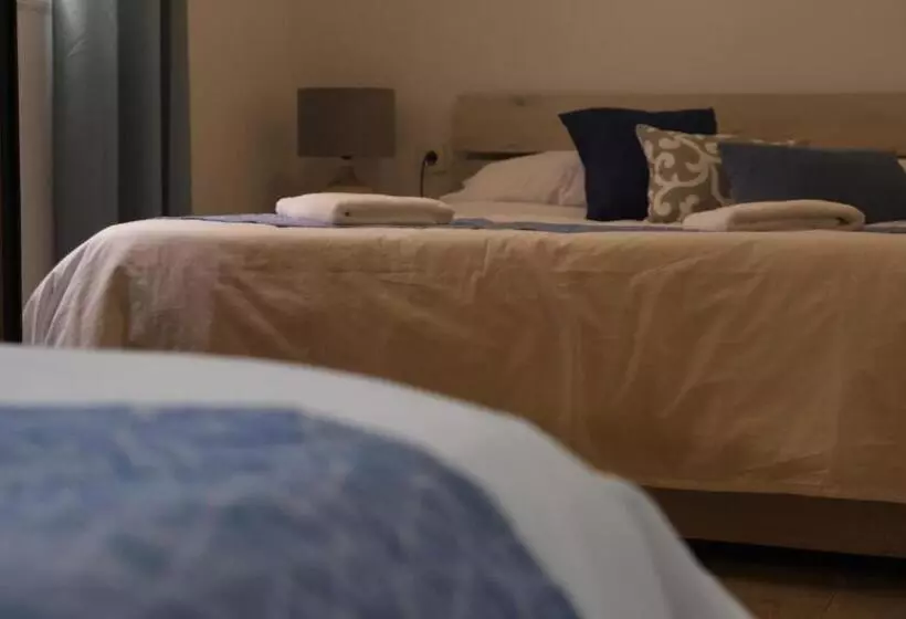 Sdh Apartments