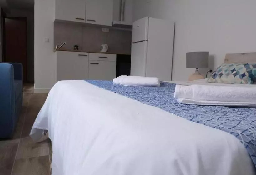 Sdh Apartments