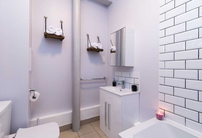 Sublime Stays Derby Millhouse, 2 Bed Apartment