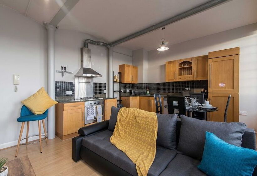 Sublime Stays Derby Millhouse, 2 Bed Apartment
