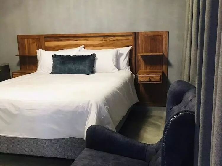 تختخواب و صبحانه Phakela Cottages