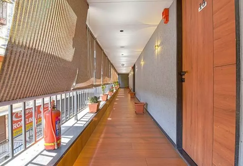 Fabhotel Udhna Inn