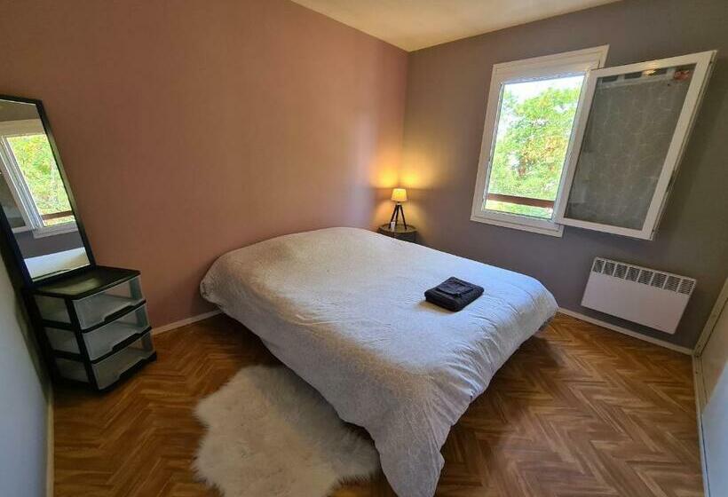 Gîte Tout Confort Avec Jacuzzi, Proche Loire Et Forêt D Orléans, Idéal Pour Séjours Nature Et Détent