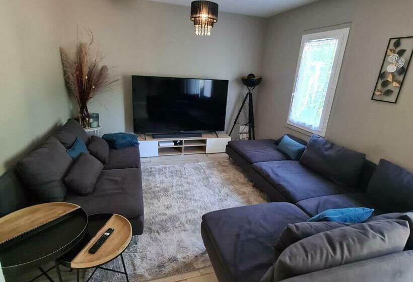 Gîte Tout Confort Avec Jacuzzi, Proche Loire Et Forêt D Orléans, Idéal Pour Séjours Nature Et Détent