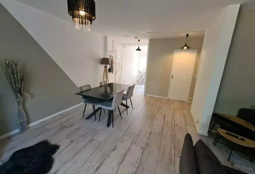 Gîte Tout Confort Avec Jacuzzi, Proche Loire Et Forêt D Orléans, Idéal Pour Séjours Nature Et Détent