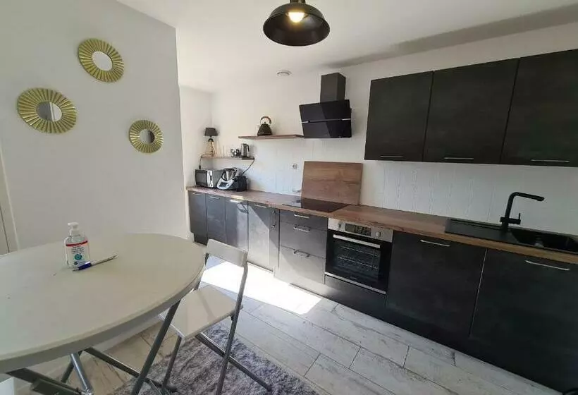 Gîte Tout Confort Avec Jacuzzi, Proche Loire Et Forêt D Orléans, Idéal Pour Séjours Nature Et Détent