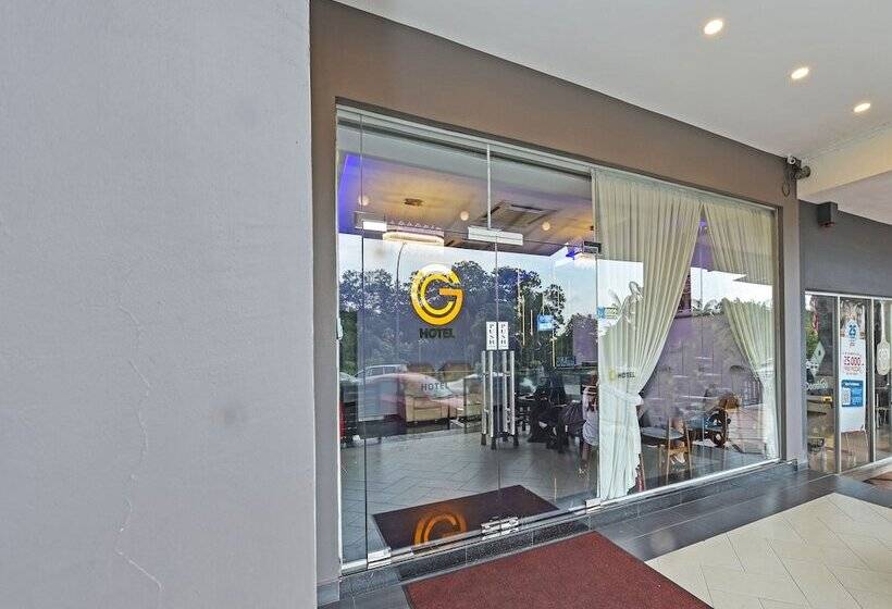 Hotel Capital O 90609 Gc