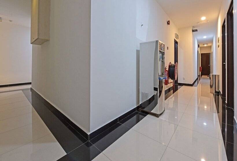 Hotel Capital O 90609 Gc