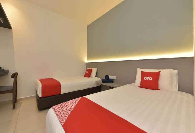 Hotel Capital O 90609 Gc