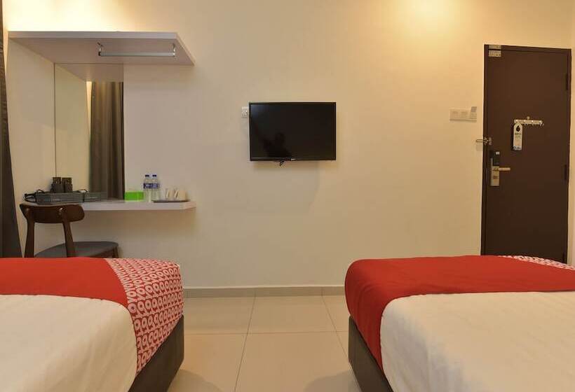 Hotel Capital O 90609 Gc