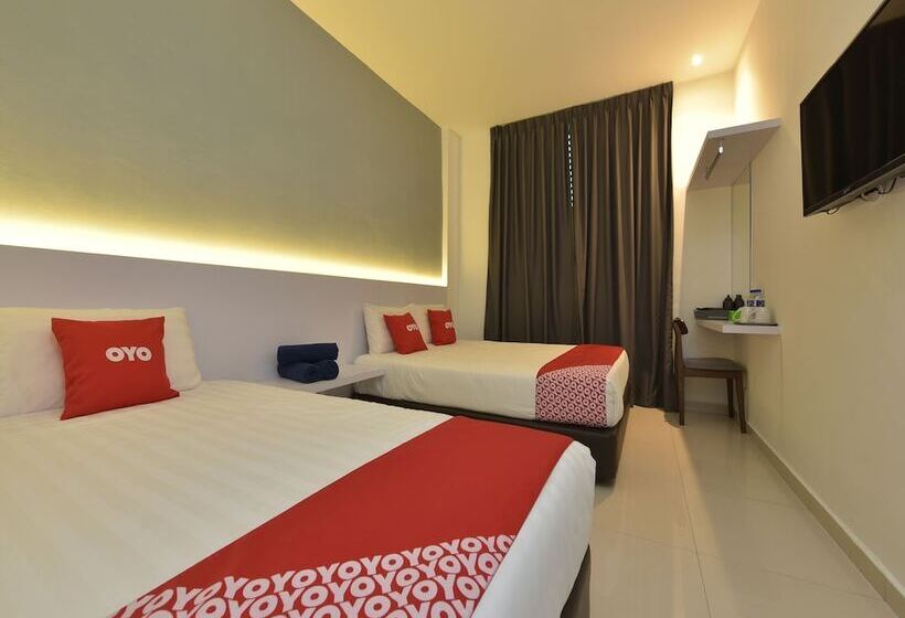 Hotel Capital O 90609 Gc