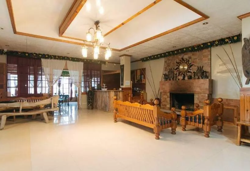 ホテル Reddoorz @ Sagada Sunrise View Homestay