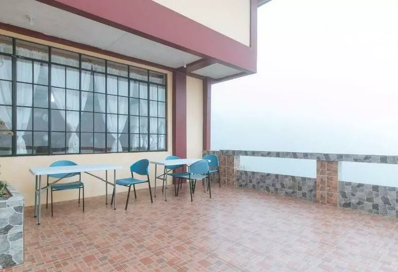 ホテル Reddoorz @ Sagada Sunrise View Homestay