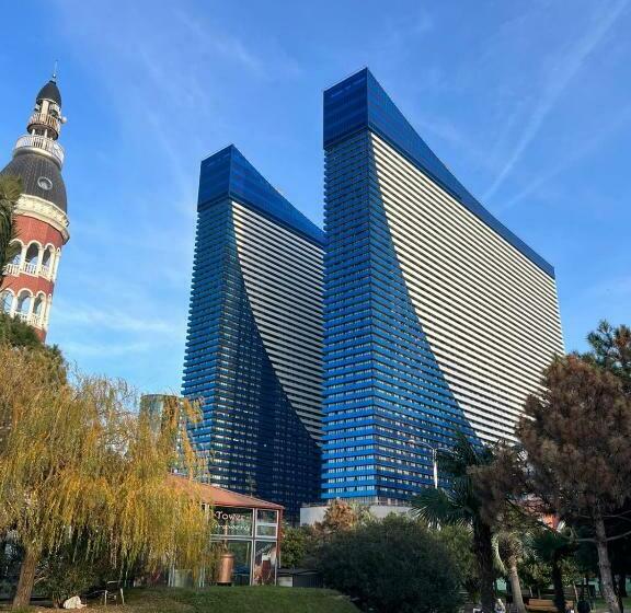 Luxury Sea View Aparthotel In Orbi City Batumi