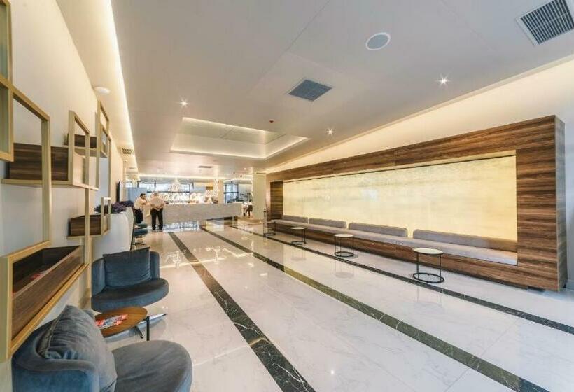 Luxury Sea View Aparthotel In Orbi City Batumi