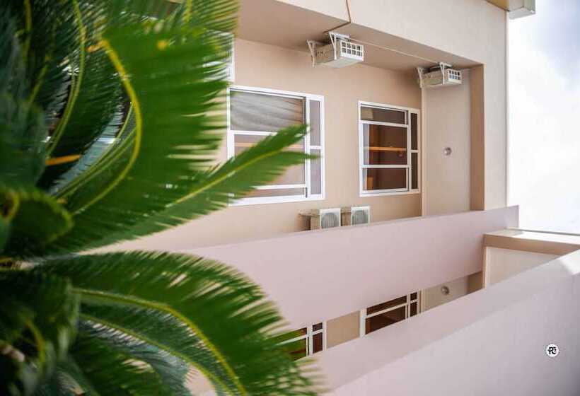 Spring Hills Hotel Dodoma