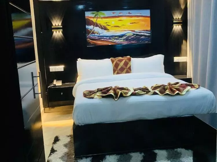 Spring Hills Hotel Dodoma