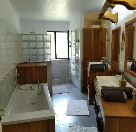 ベッドアンドブレックファースト Le Palmier D Alice