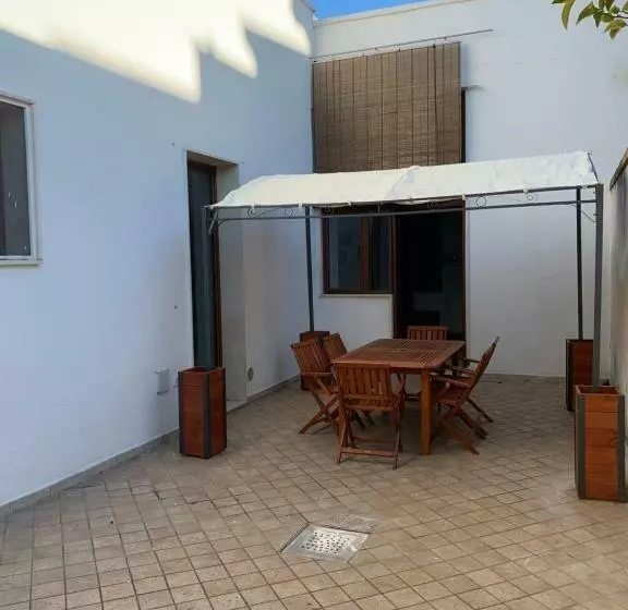 Casa Vacanza “lillo 16”