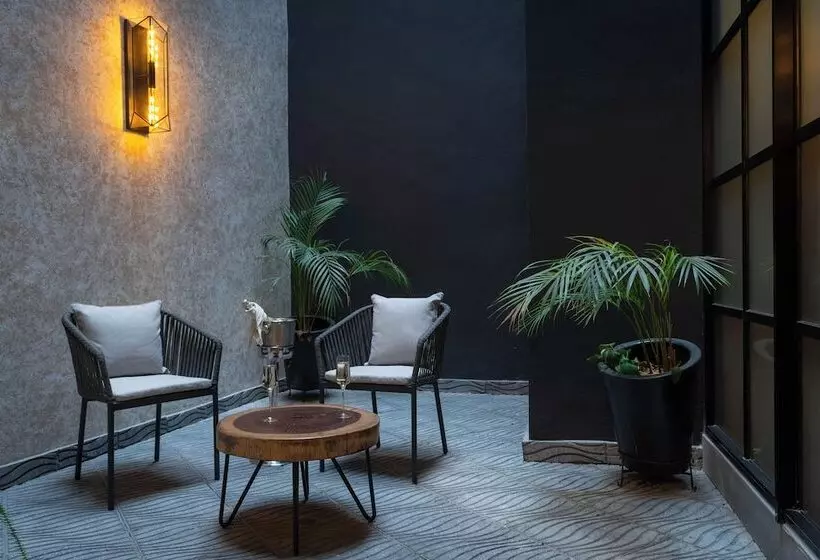 Hotelli Patio Santiago