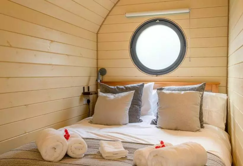 Laburnum Farm Estate