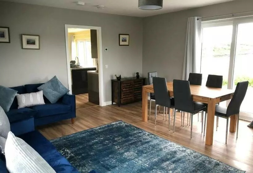 Loch Caroy Bay Cottage