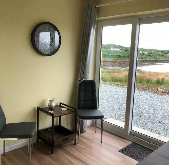 Loch Caroy Bay Cottage