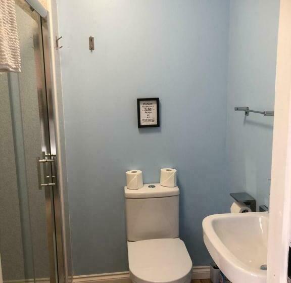 Loch Caroy Bay Cottage