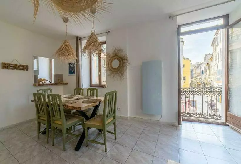 Narbonne Historic Center  8mn Walk From The Trainstation