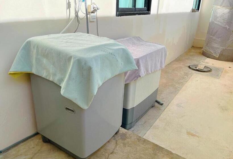 One Season Poolvilla