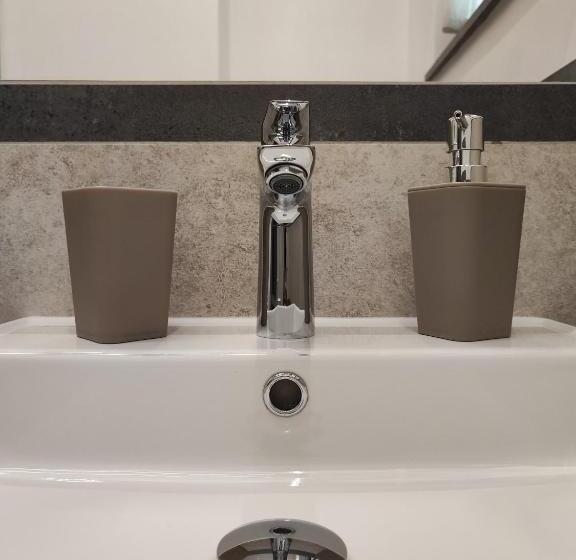 پانسیون A, C Or D Myaostaproject Rentals