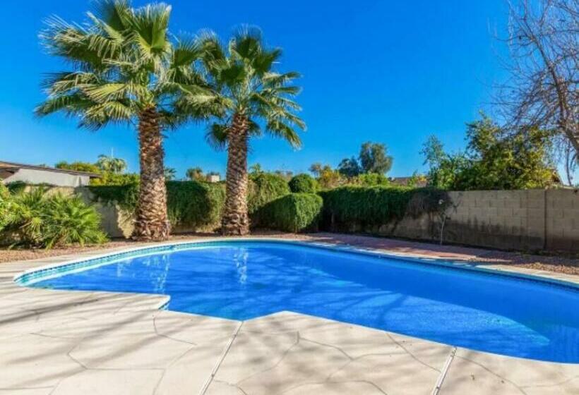 Amazing 3 Br W/pool, Minutes From Phx And Sports