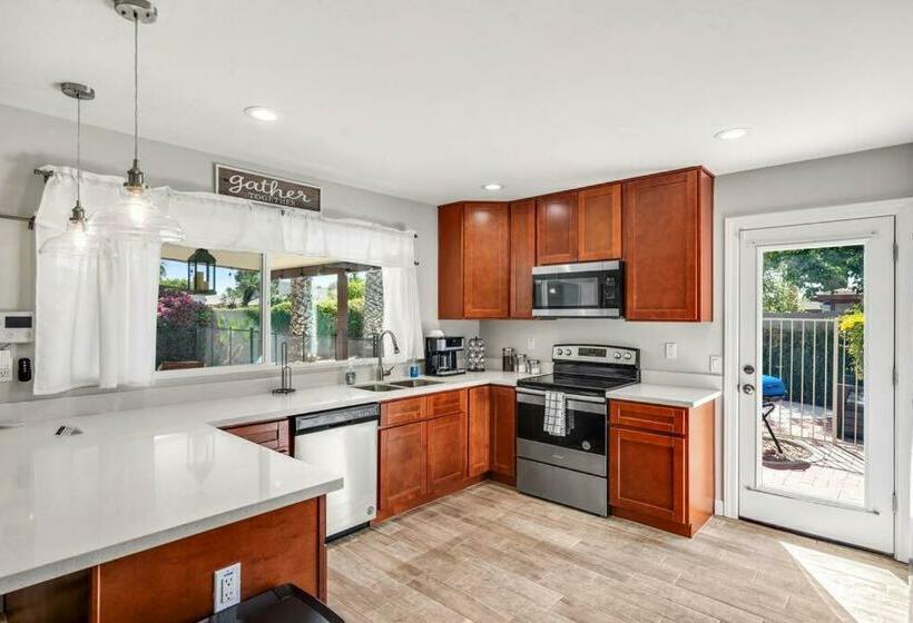 Amazing 3 Br W/pool, Minutes From Phx And Sports