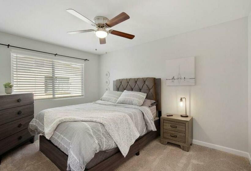 Amazing 3 Br W/pool, Minutes From Phx And Sports