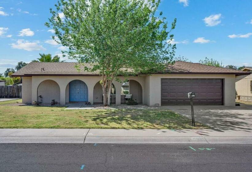 Amazing 3 Br W/pool, Minutes From Phx And Sports