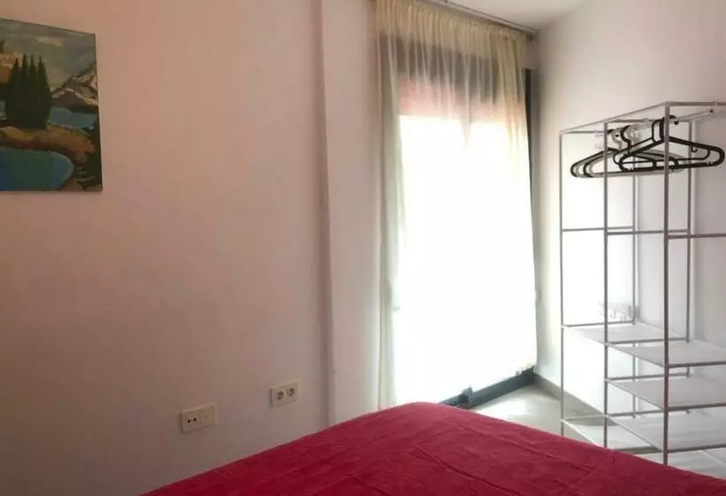 Apartamento Calafat, A 2 Minutos A Pie De Cala Llobeta
