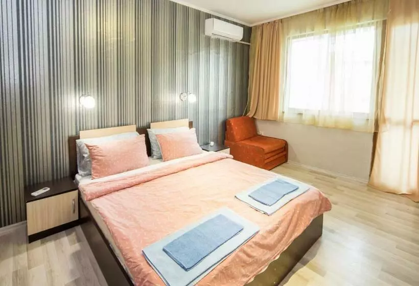 Half Apartment Using One Bedroom Instead Of Two Better Value