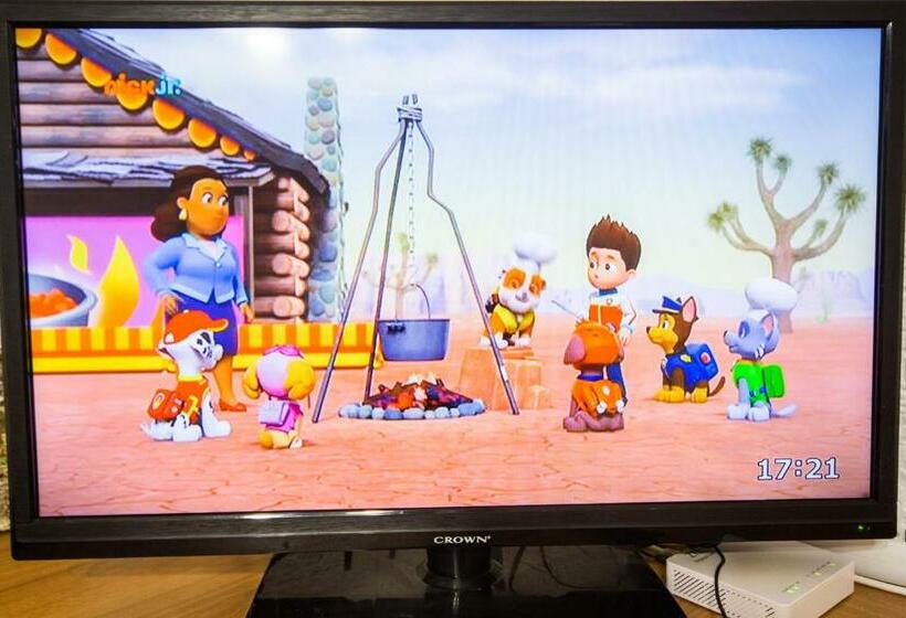 Half Apartment Using One Bedroom Instead Of Two Better Value