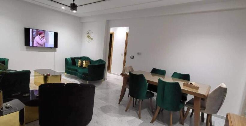 Riadh Andalous: Superbe S+2