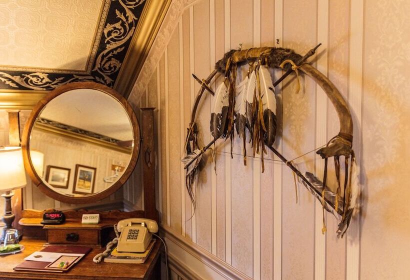 צימר Frisco Lodge