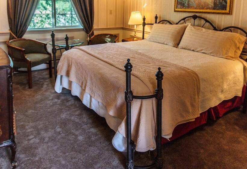 צימר Frisco Lodge