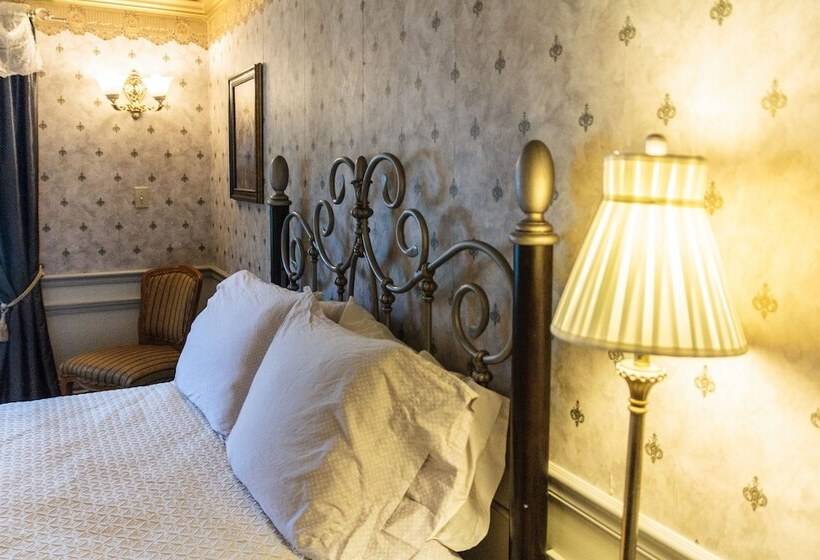 צימר Frisco Lodge