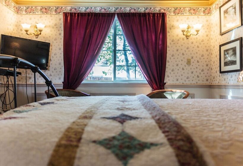 צימר Frisco Lodge