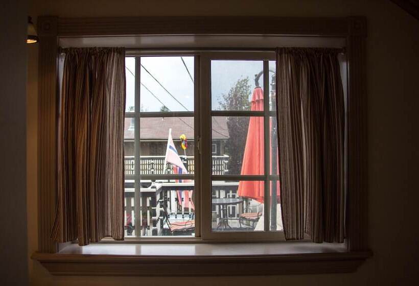 צימר Frisco Lodge