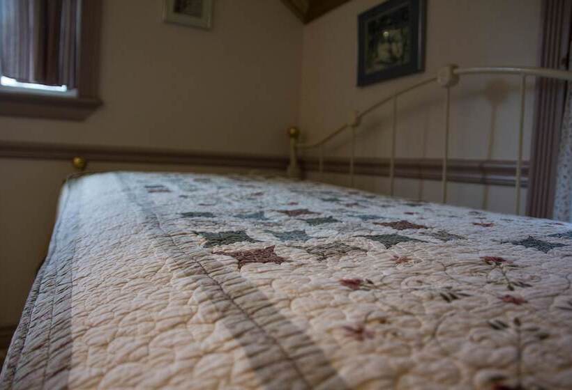 צימר Frisco Lodge