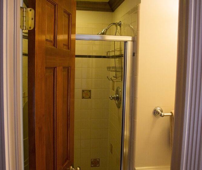 צימר Frisco Lodge