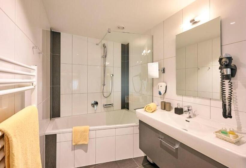 مبيت وإفطار Pension Widderstein