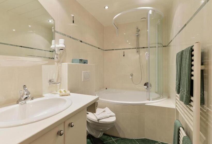 مبيت وإفطار Pension Widderstein