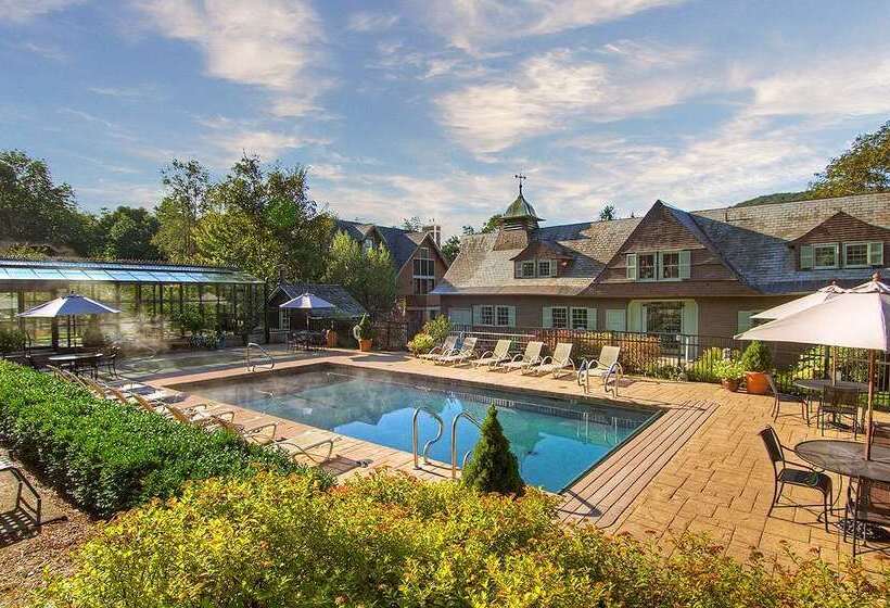 Castle Hill Resort And Spa