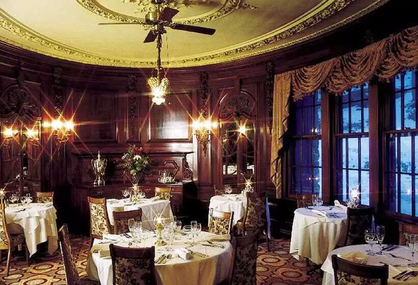 Castle Hill Resort And Spa